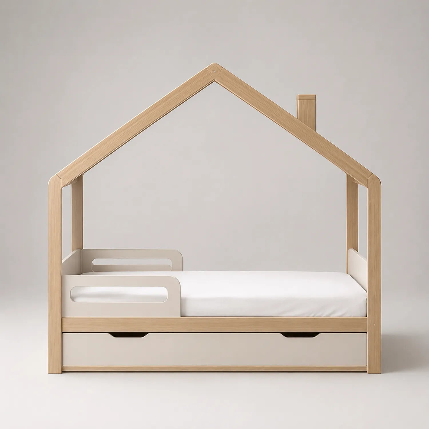 Holz Kinderbett in Hausform mit Schublade und Matratze