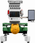 10-Zoll-Touch-Display Stickmaschine, Stickautomat, 200 × 360 mm, 1200 Stiche, Touch-Bedienung, WLAN, USB, gewerblich, für Caps & Logos, SEWTECH